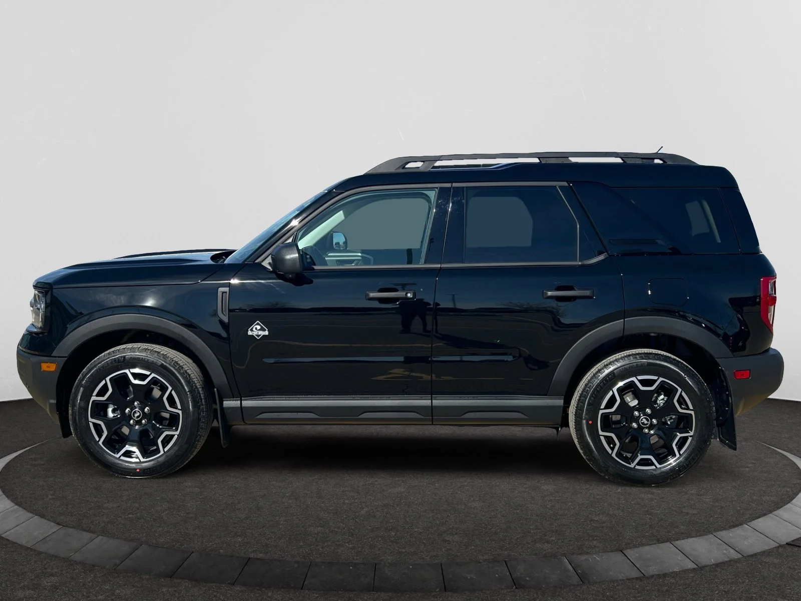 New 2026 Shadow Black Ford Outer Banks image 2