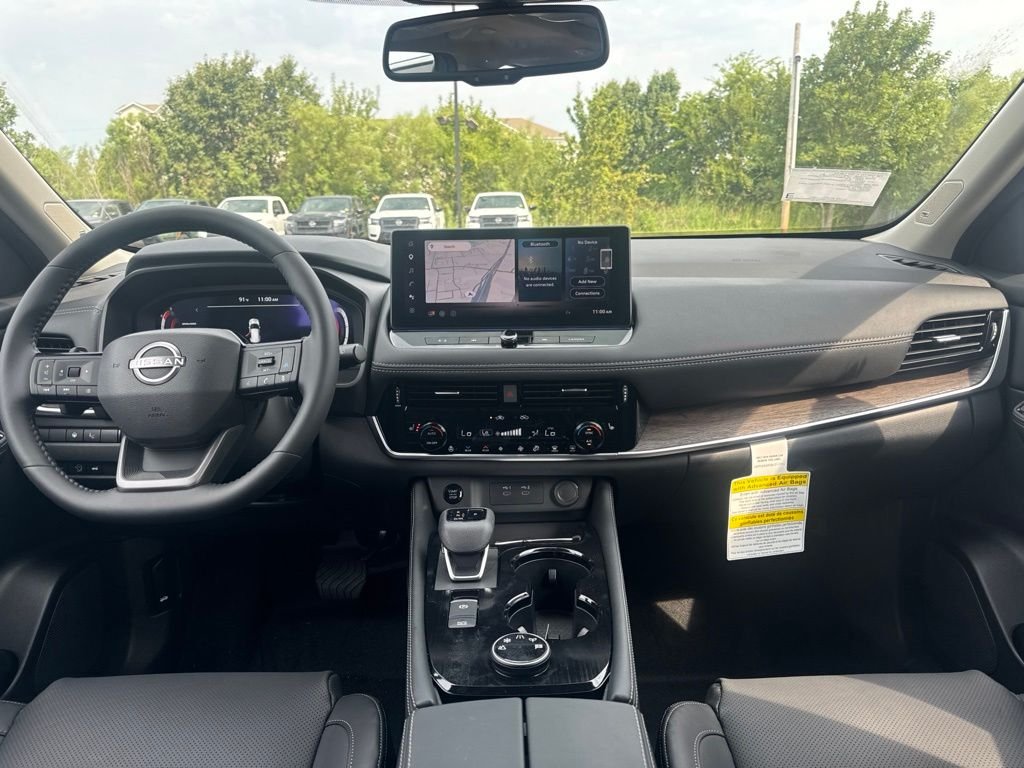 2026 Nissan Rogue Platinum - Photo 16
