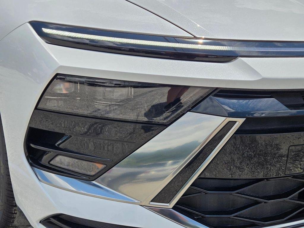 New 2026 White Hyundai SEL Sport image 2