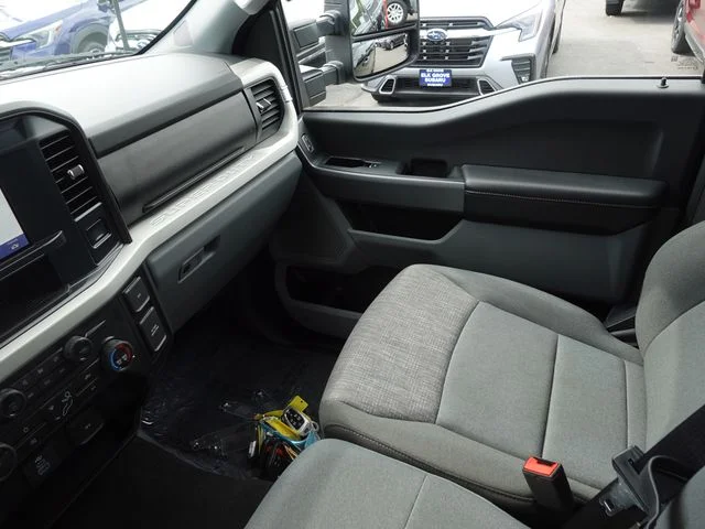 Used 2024 Black Ford XLT image 22