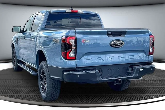New 2025 Azure Gray Metallic Tri-coat Ford LARIAT® image 3