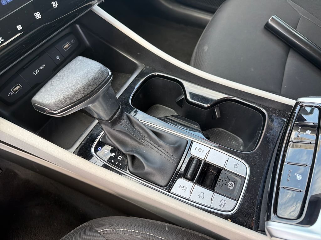 Used 2024 Silver Hyundai SEL image 38