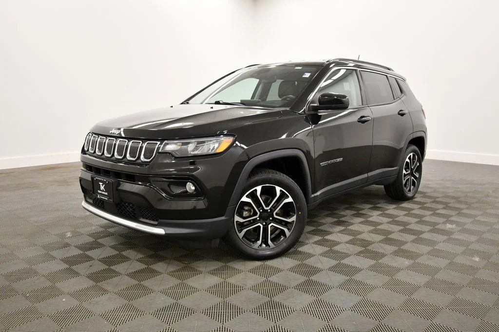 Used 2022 Black Jeep Limited image 2
