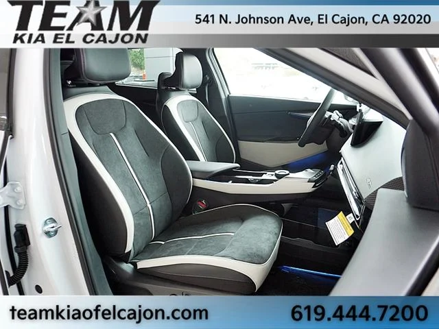 New 2026 White Kia GT-Line image 15