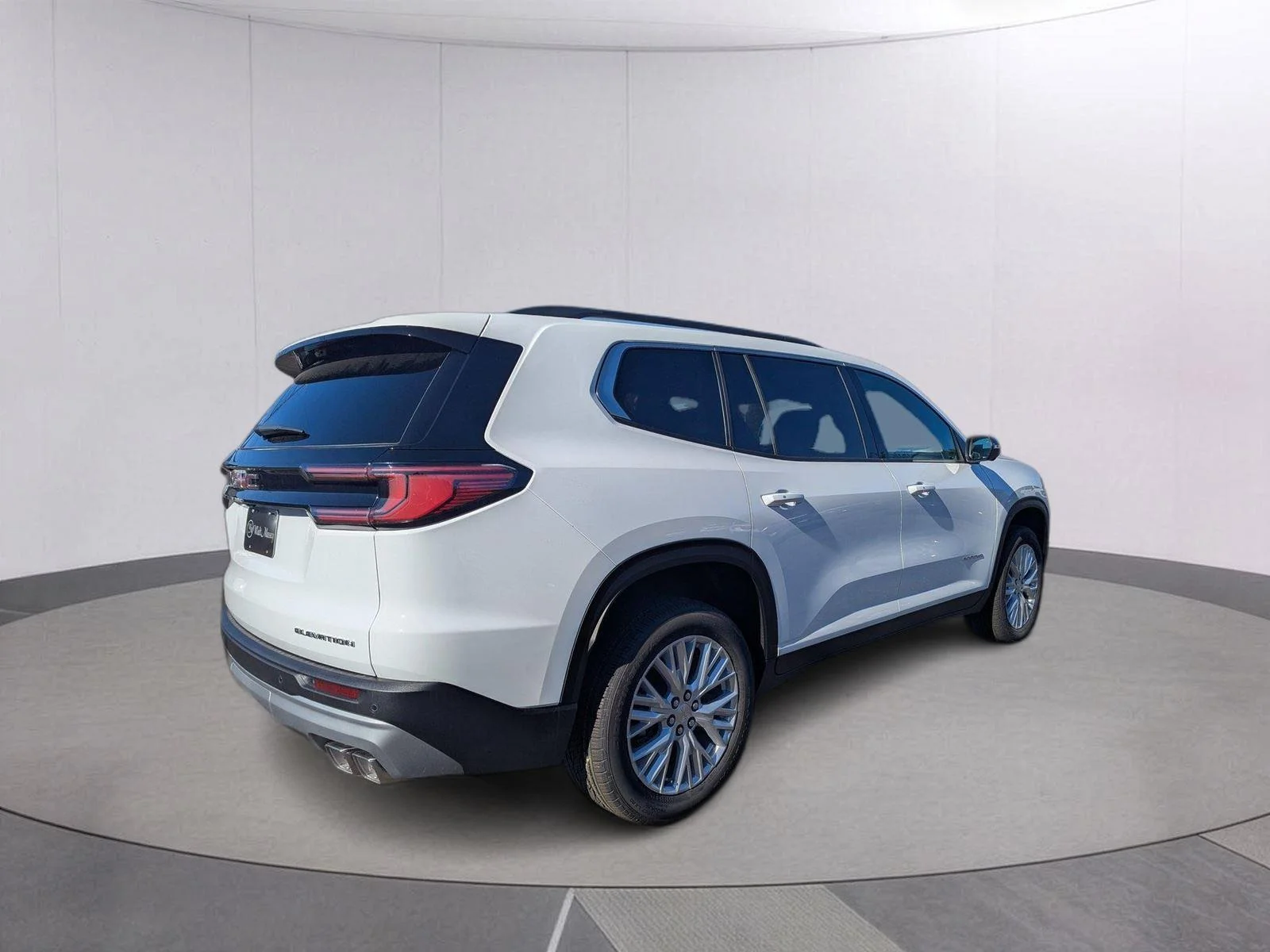 New 2026 Summit White GMC Elevation image 3