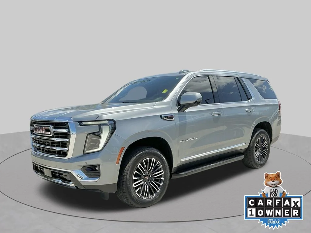 Used 2025 Silver GMC Elevation image 1