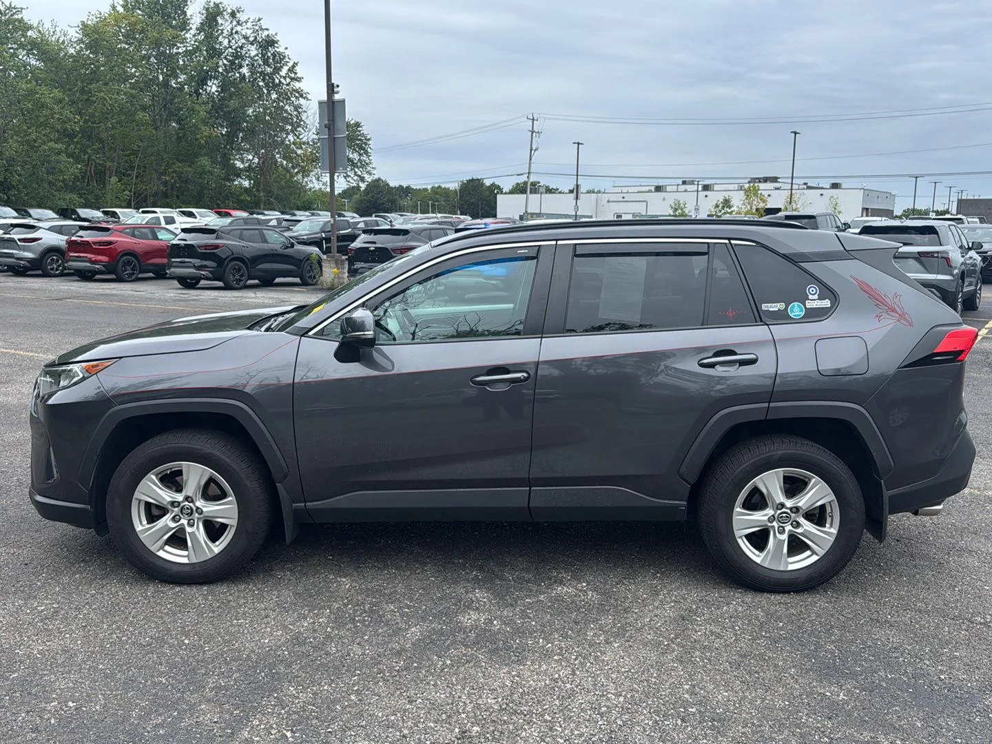Used 2019 Magnetic Gray Metallic Toyota XLE image 8