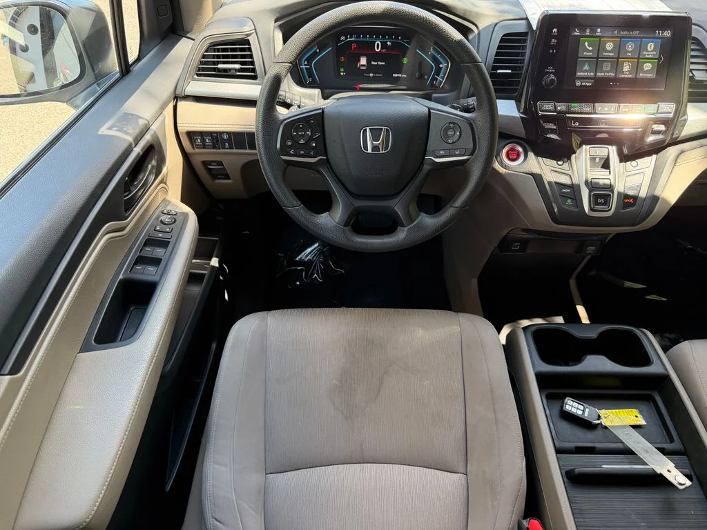 Used 2023 Platinum White Pearl Honda EX image 15