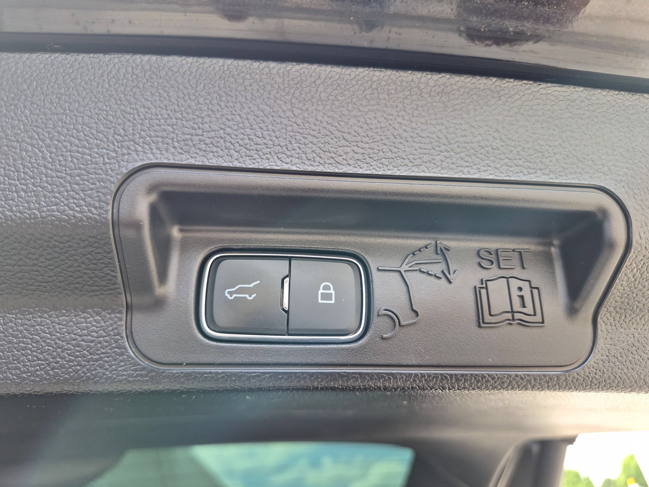 Used 2023 Agate Black Metallic Ford ST 4WD image 29