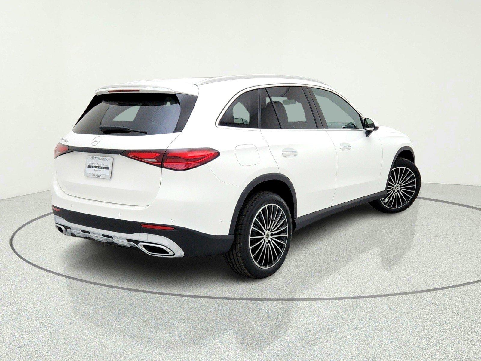 New 2026 Polar White Mercedes-Benz GLC 300 SUV image 9