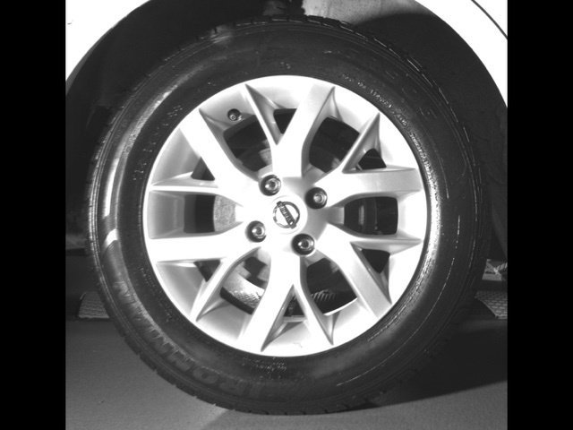 Used 2018 White Nissan 1.6 SV image 9