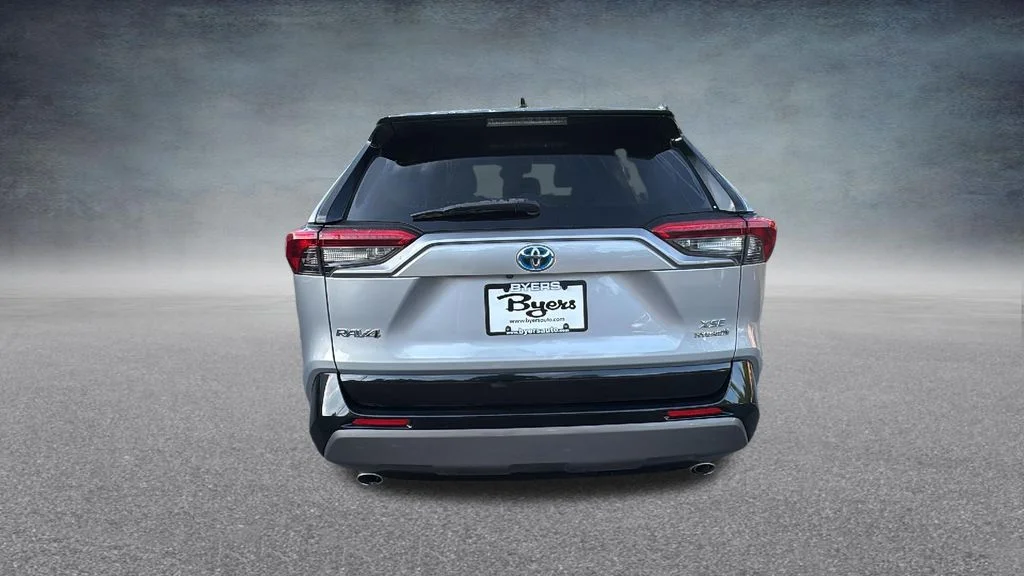 Used 2019 Silver Toyota XSE image 29