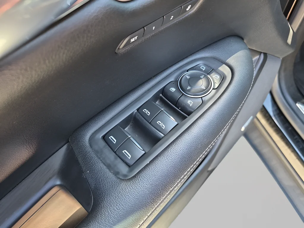 Used 2021 Black Cadillac Premium Luxury image 26