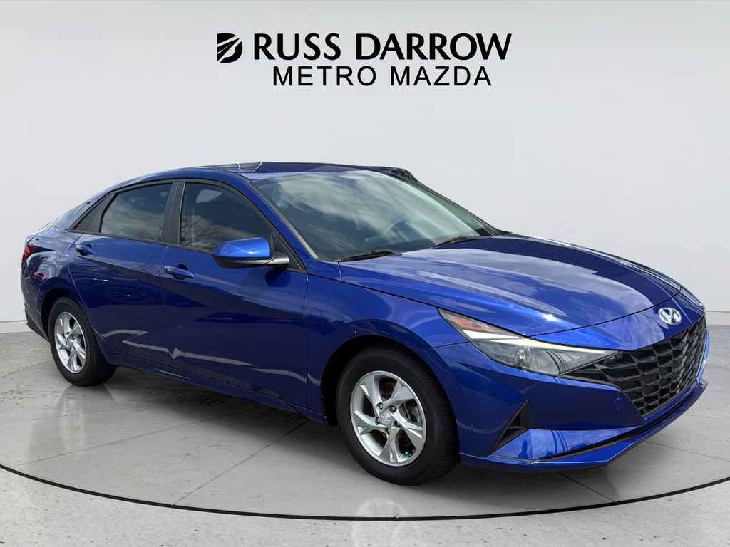 Used 2021 Blue Hyundai SE image 7