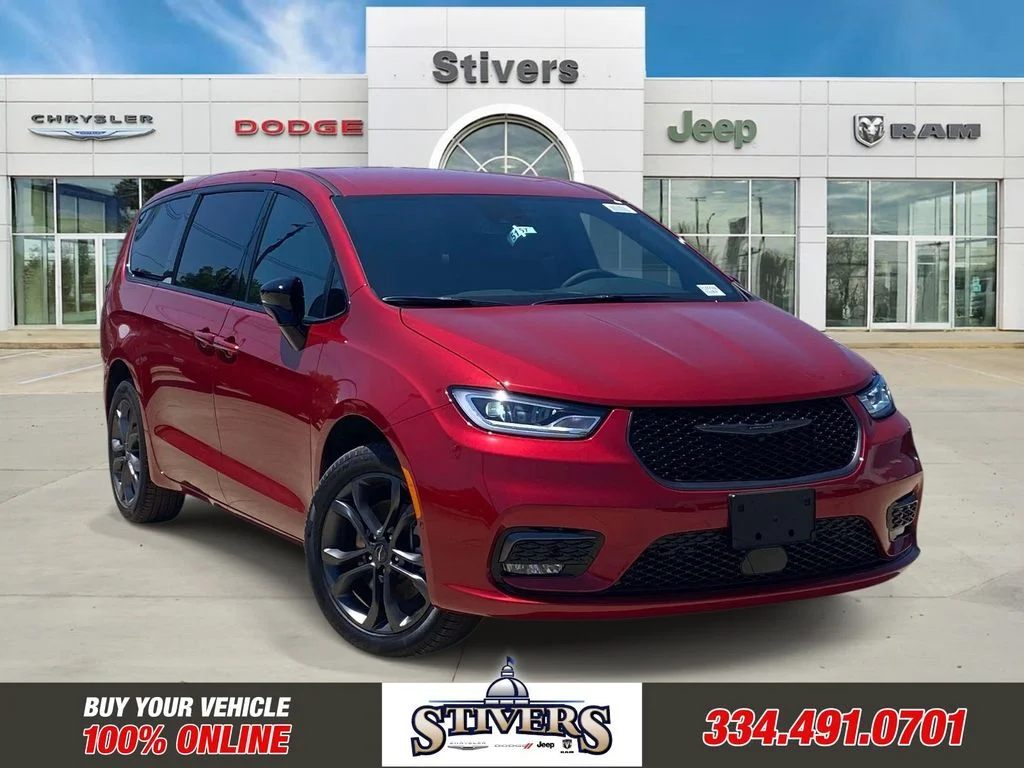 2026 Chrysler Pacifica Select