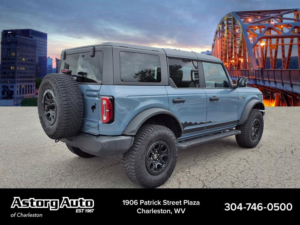 Used 2024 Azure Gray Metallic Tri-Coat Ford Wildtrak image 3