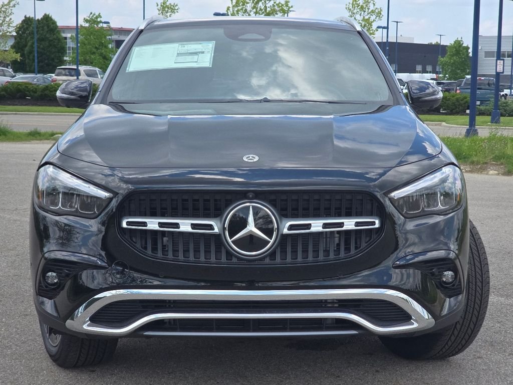 New 2026 Cosmos Black Metallic Mercedes-Benz GLA 250 image 11