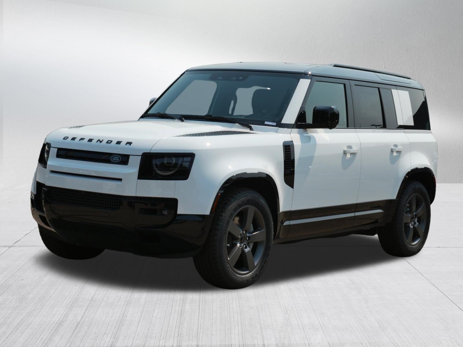 New 2026 Fuji White Land Rover X-Dynamic SE image 1