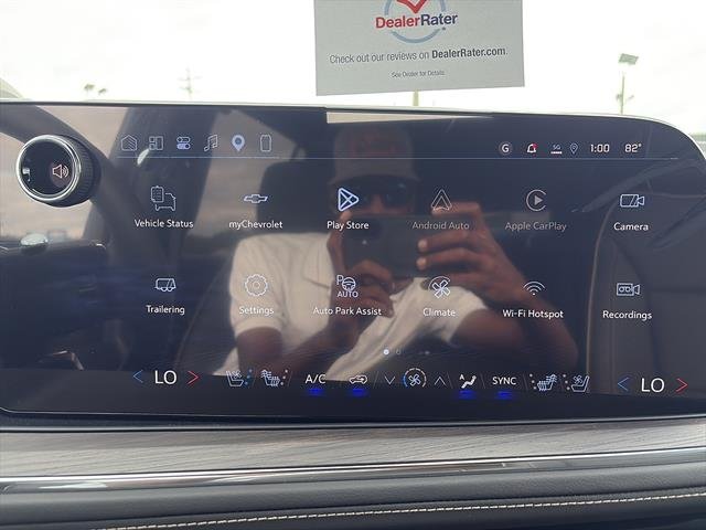2027 Chevrolet Suburban Premier - Photo 16