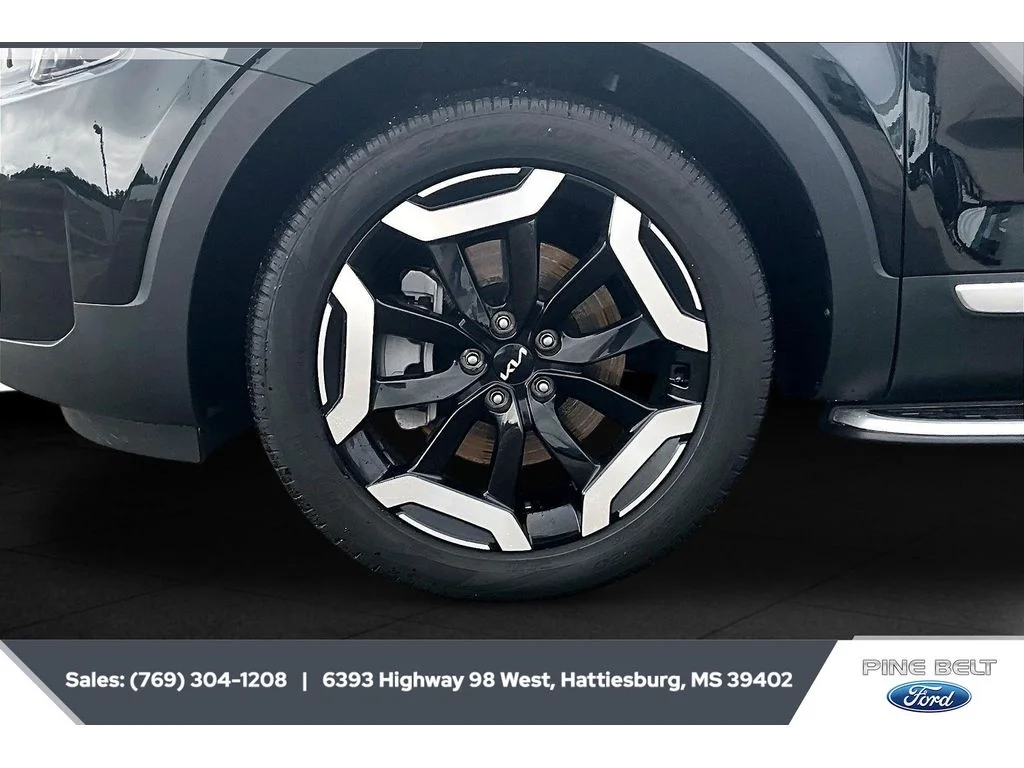 Used 2024 Ebony Black Kia EX image 7