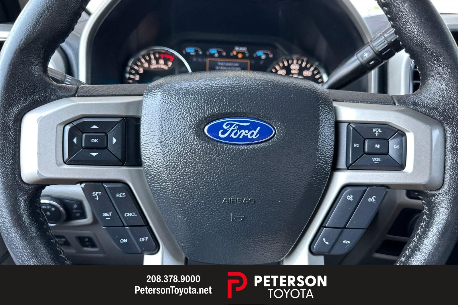 Used 2019 White Ford Lariat image 22
