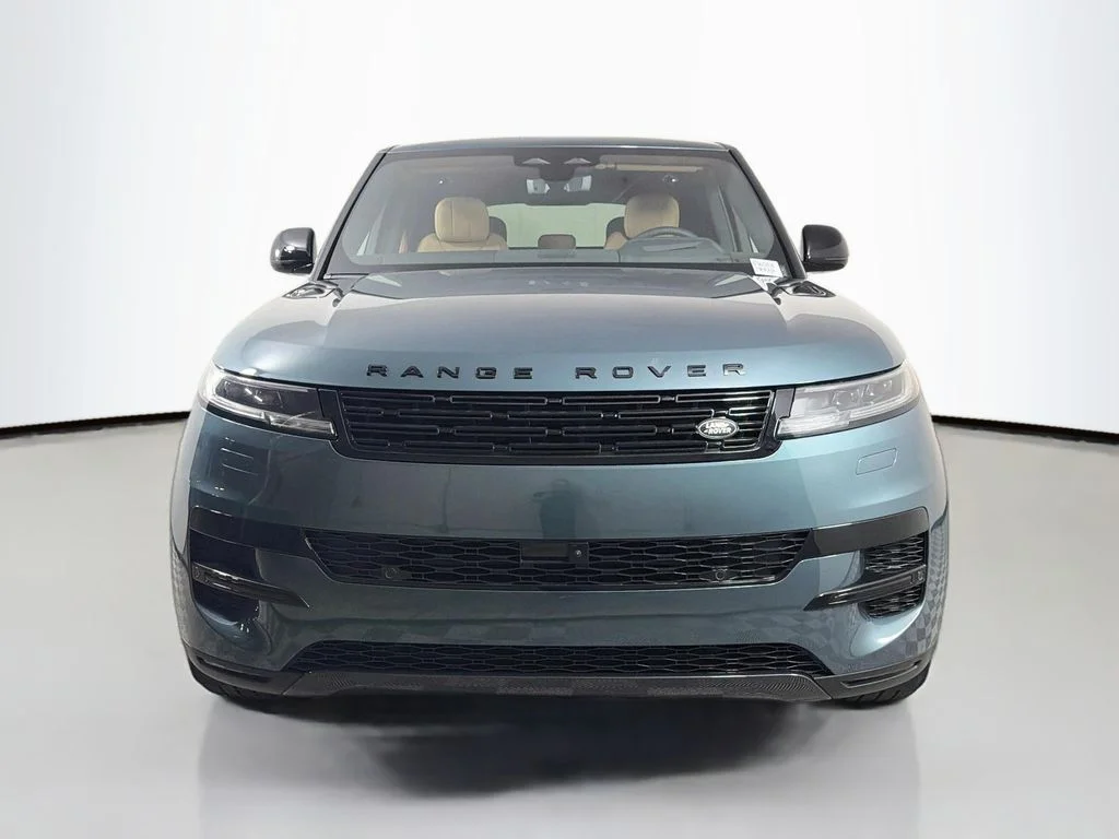 New 2026 Giola Green Land Rover SE image 2