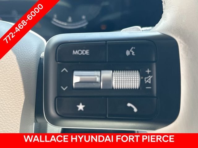 Used 2025 Silver Hyundai SE image 23