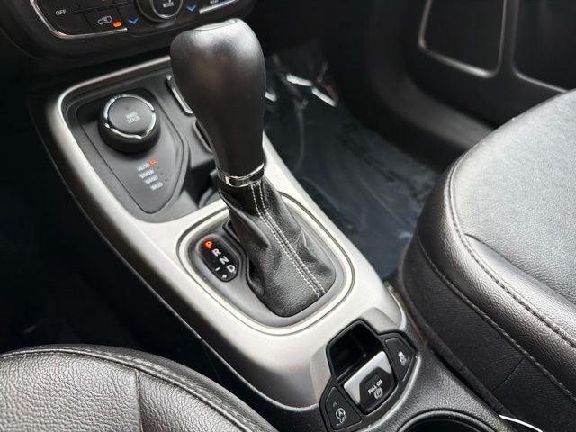 Used 2021 Jazz Blue Pearlcoat Jeep 80th Special Edition image 24
