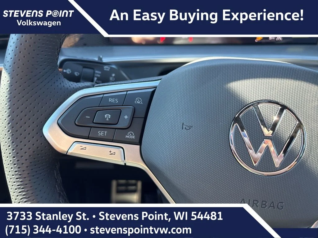 New 2026 Monterey Blue w/Deep Black Roof Volkswagen 2.0T SE R-Line Black image 13