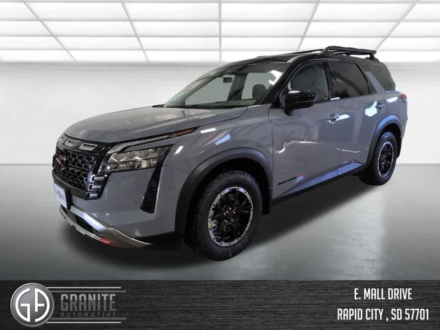 2026 Nissan Pathfinder Rock Creek 4WD's photo