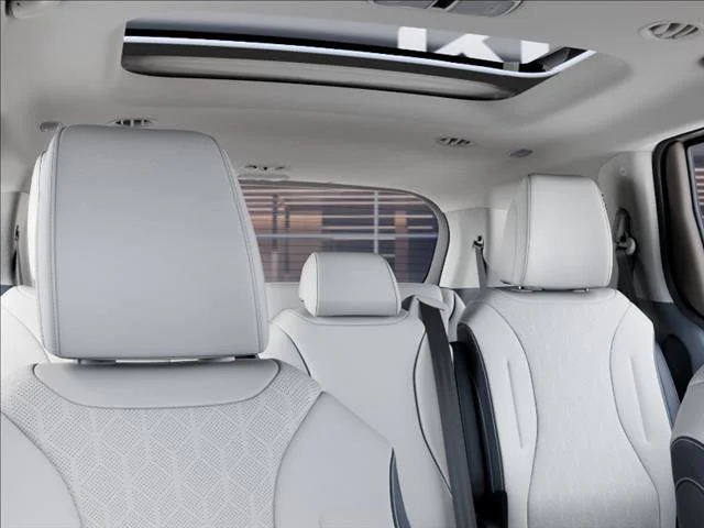 New 2027 Snow White Pearl Kia SX image 27