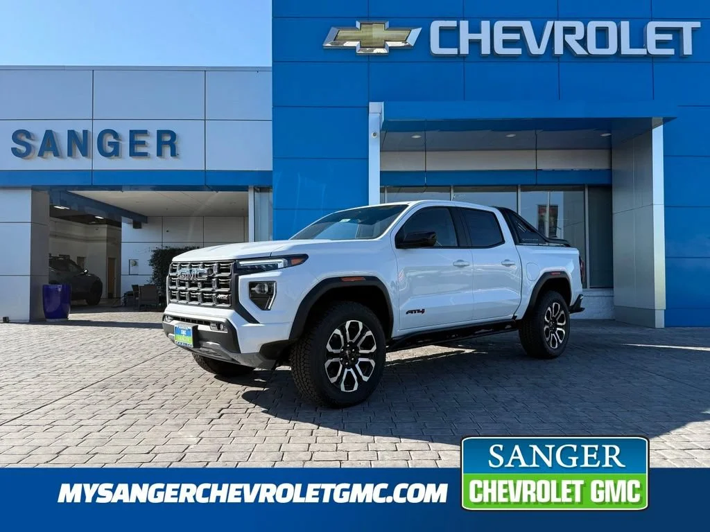 New 2026 Summit White GMC AT4 image 1