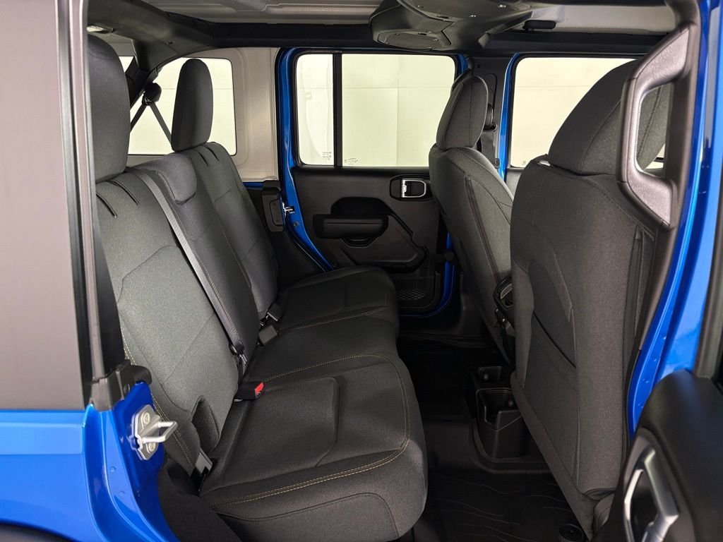 New 2026 Hydro Blue Pearl-Coat Exterior Paint Jeep Sport S image 39