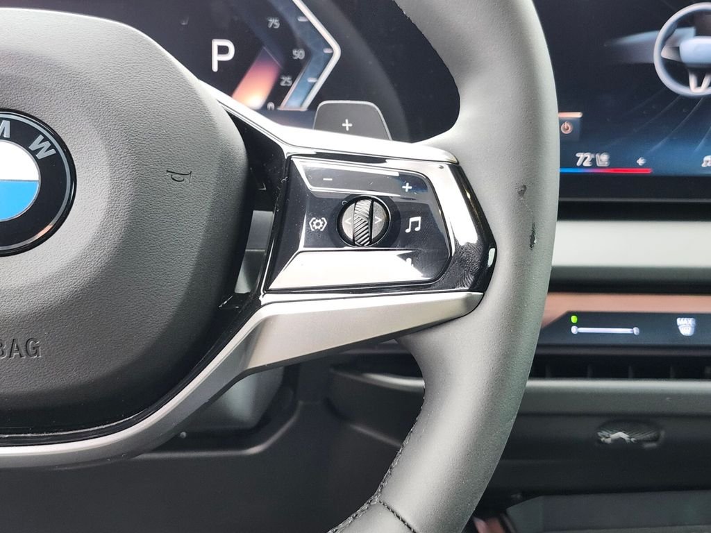 New 2026 White BMW 30 xDrive image 25
