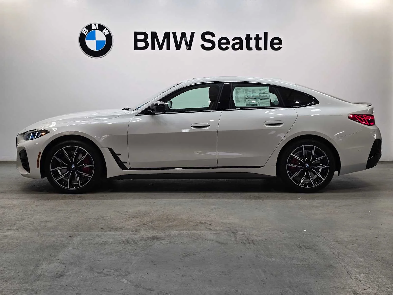 New 2026 Alpine White BMW 430i xDrive image 3