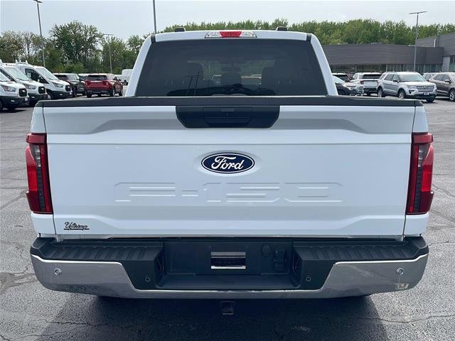 Used 2025 Oxford White Ford XLT image 35