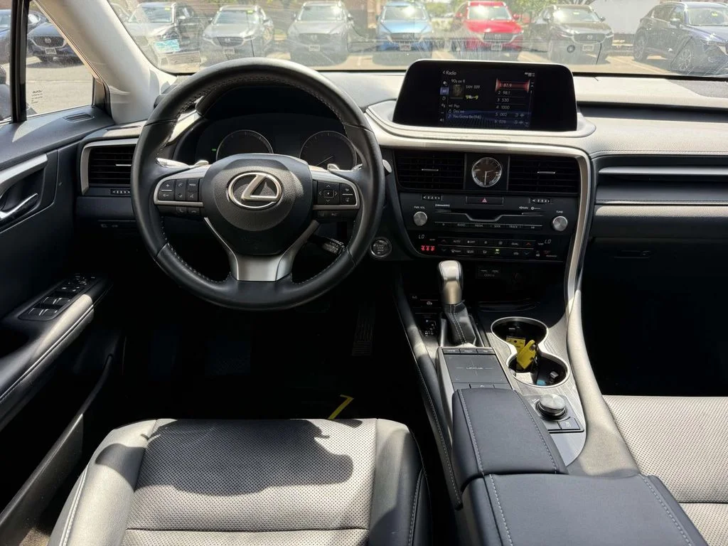 Used 2021  Lexus 350 image 17
