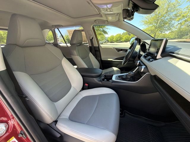 Used 2019 Red Toyota Limited image 27