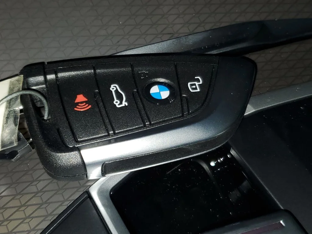 New 2026 Skyscraper Grey Metallic BMW 330i image 26