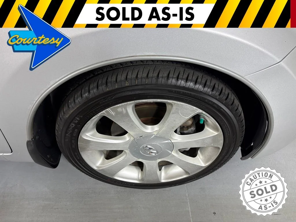 Used 2013 Silver Hyundai Limited image 11