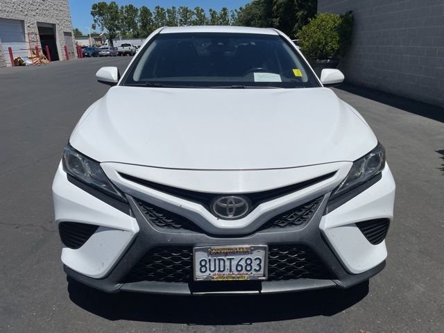 Used 2018 White Toyota SE image 2