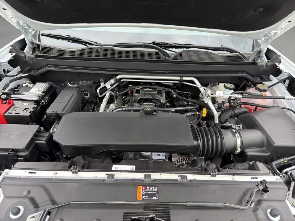 2026 GMC Canyon AT4 - Photo 21