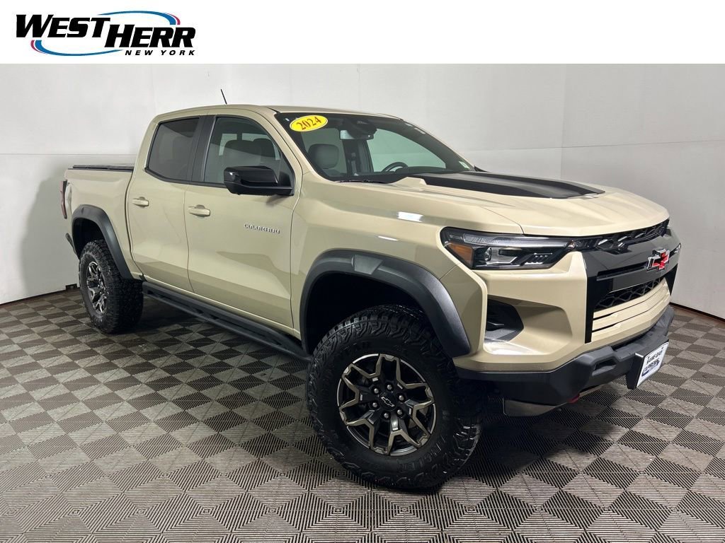 2024 Chevrolet Colorado 4WD ZR2 Crew Cab Short Box's photo