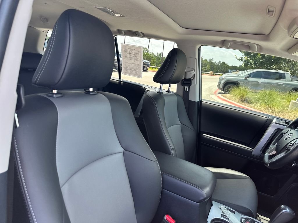 Used 2024 White Toyota SR5 Premium image 39