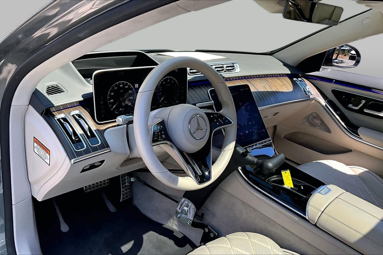 Used 2021 Selenite Grey Mercedes-Benz S 580 image 18