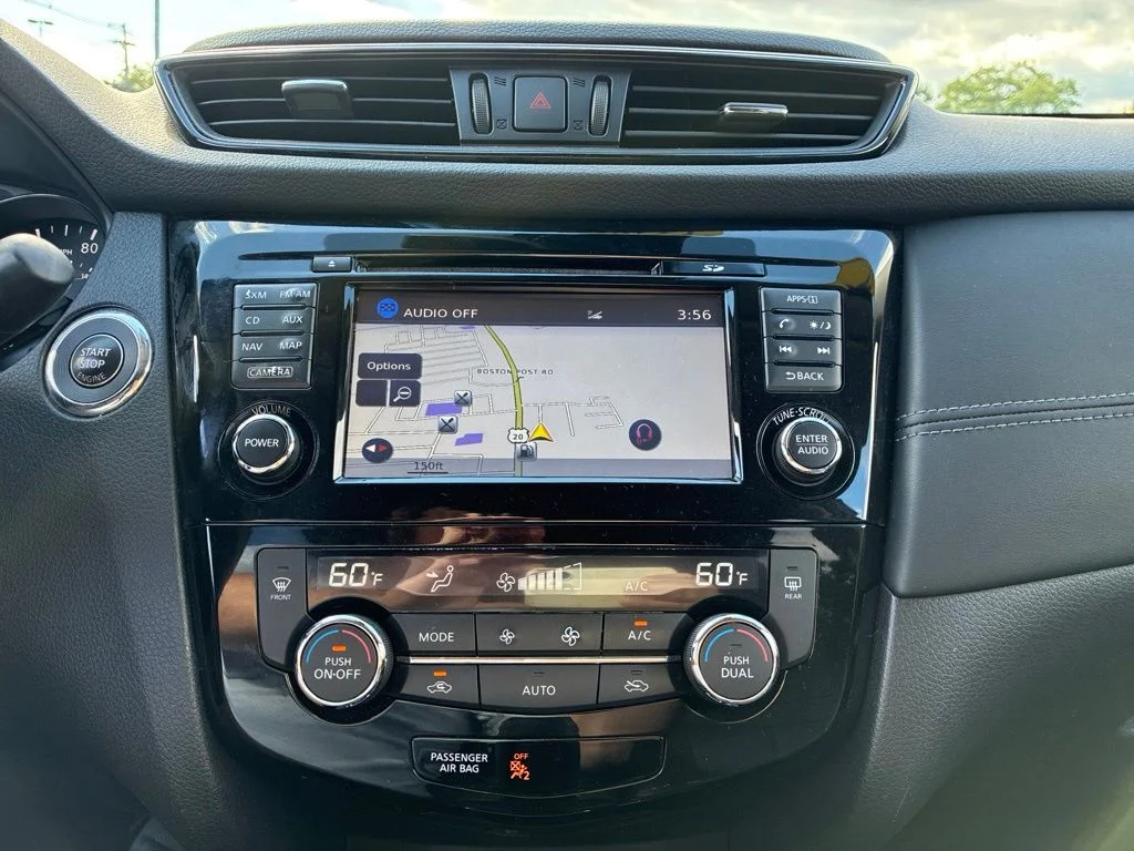 Certified Used 2017 Black Nissan SL image 19