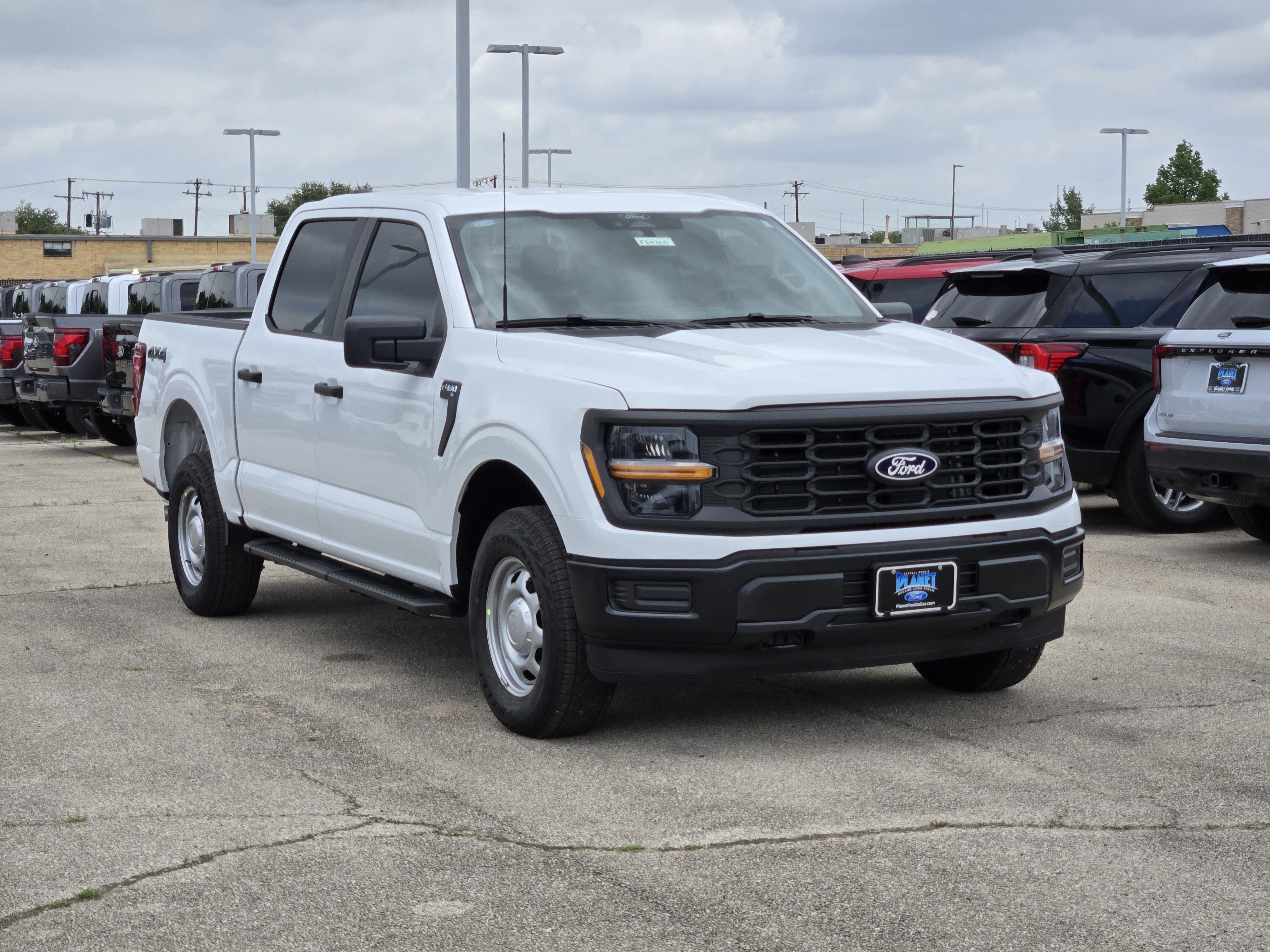 New 2026 Oxford White Ford XL image 2
