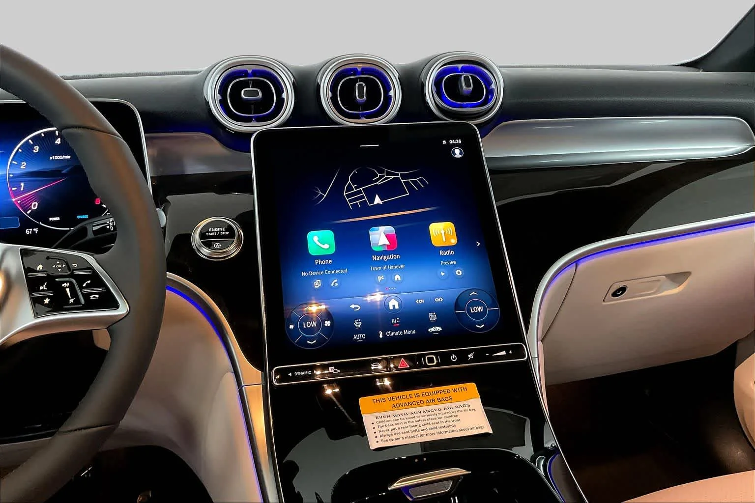 2025 Mercedes-Benz GLC Base - Photo 9