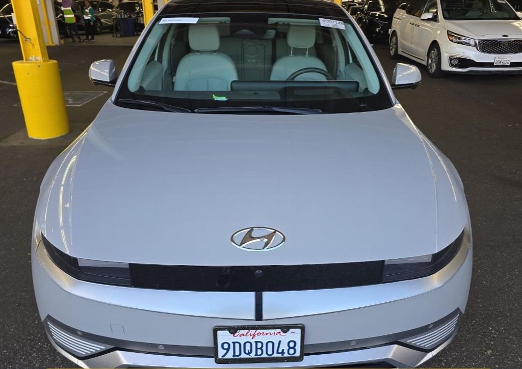 Used 2023 Gray Hyundai Limited image 2