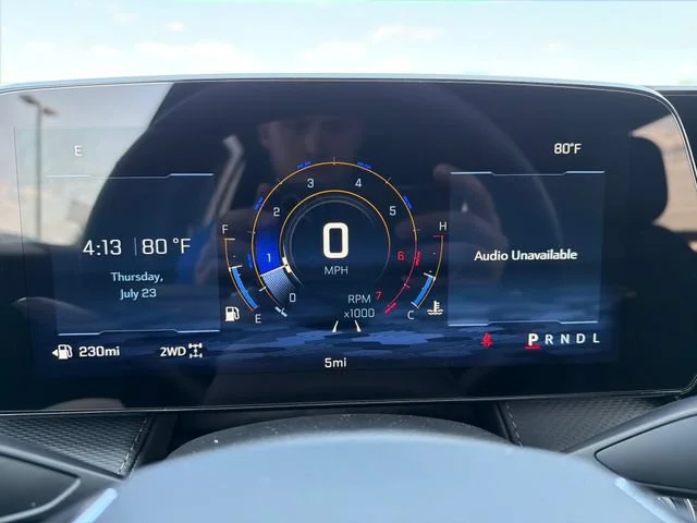 New 2027 Sterling Gray Metallic Chevrolet LT image 17